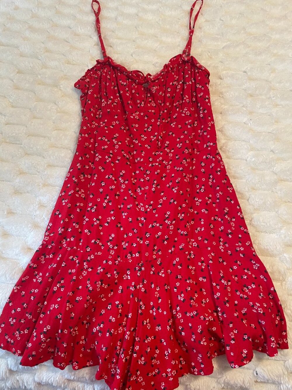 Women’s Aeropostale xs red floral print romper